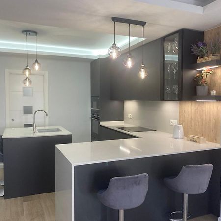 Apartamento Patricia รอนดา ภายนอก รูปภาพ