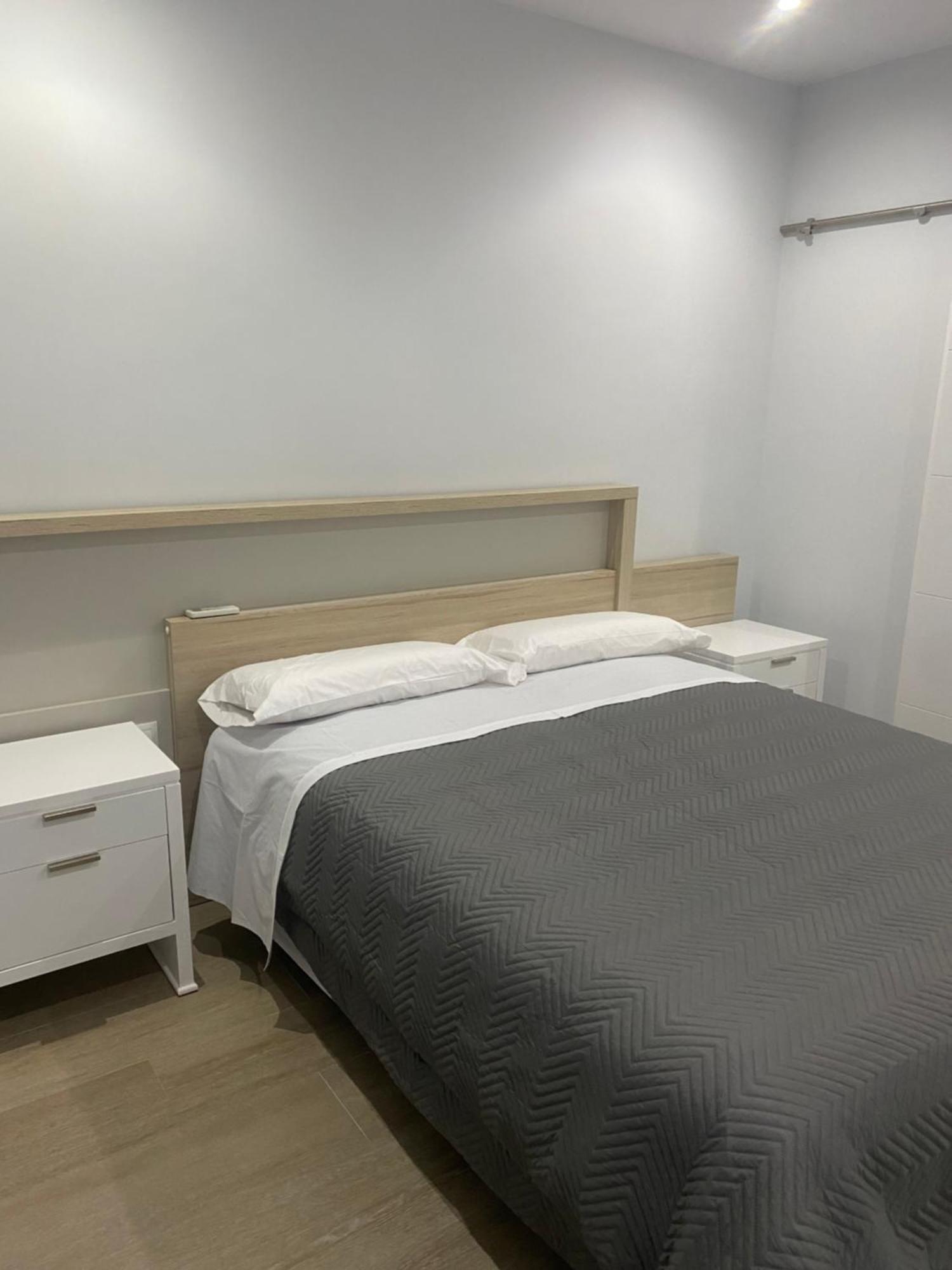 Apartamento Patricia รอนดา ภายนอก รูปภาพ