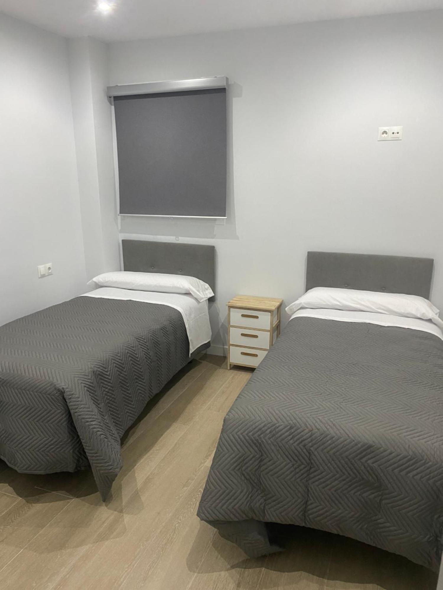 Apartamento Patricia รอนดา ภายนอก รูปภาพ
